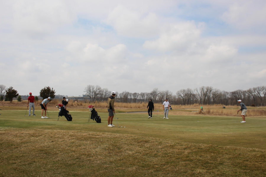 Iowa States mens golf team practices chipping and putting at Coldwater Golf Links on April 5th, 2019.