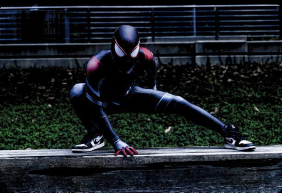 Spider-Man cosplayer Giovanni DeLaCruz doing a photoshoot with photographer Kyle Kostner.