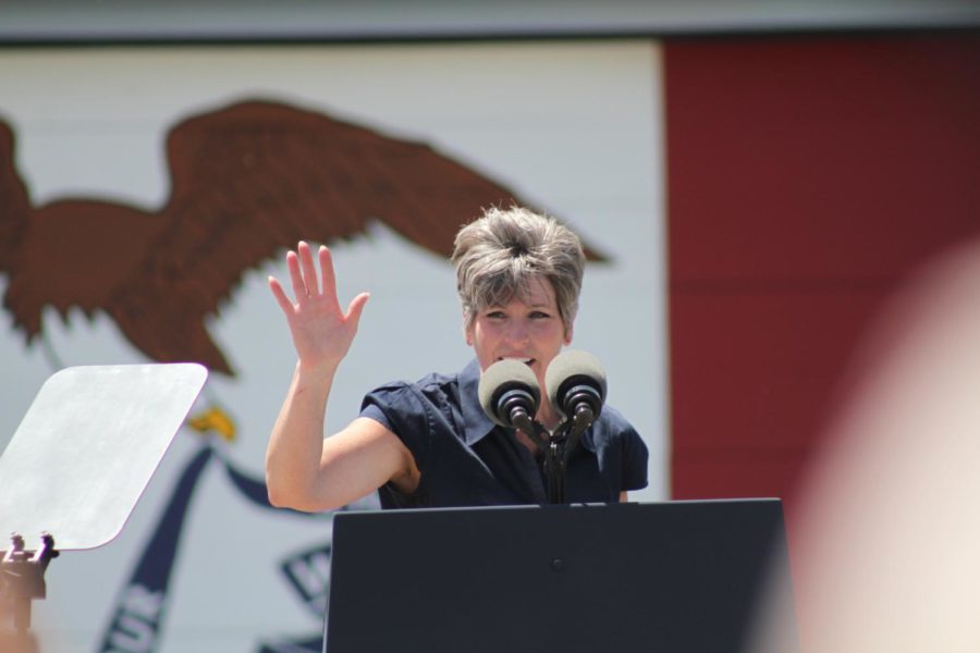 Joni+Ernst+was+reelected+to+be+an+Iowa+representative+in+the+U.S.+Senate%2C+surpassing+Theresa+Greenfield.