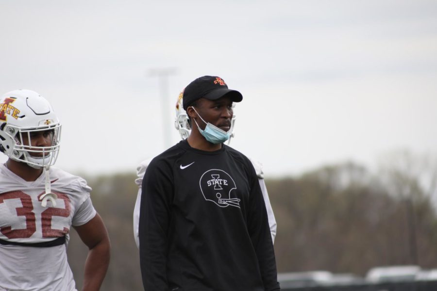 Safeties coach Deon Broomfield looks on during a practice. Broomfield, a former player for Iowa State (2009-2013), was hired at Iowa State in the spring of 2021. Photo Courtesy of Iowa State Athletics