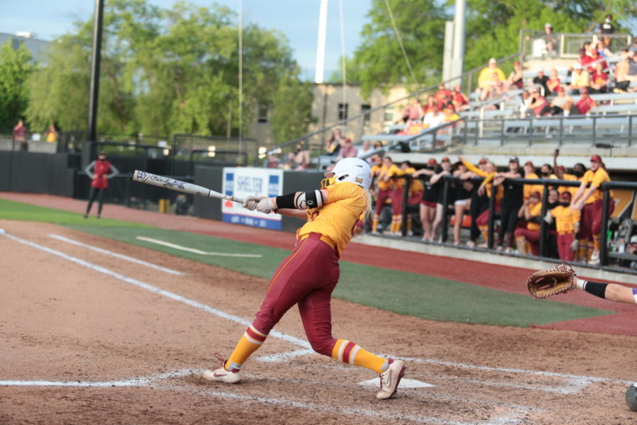 Iowa State then-junior Kasey Simpson swings the bat in the Cyclones game against the Northern Iowa Panthers on May 22 in the NCAA Columbia Regional. (Photo courtesy of Iowa State Athletic Communications)