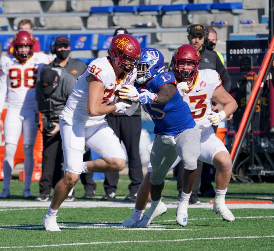 Then-redshirt freshman tight end Easton Dean hauls in his first career catch against the Kansas Jayhawks on Oct. 31, 2020. 