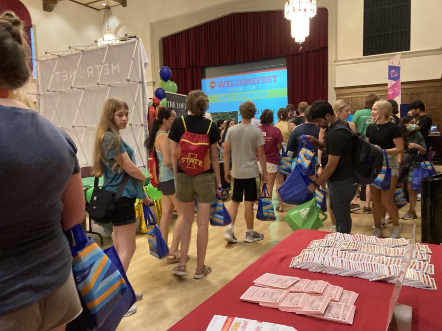 Students and vendors packed the Great Hall for fall WelcomeFest.