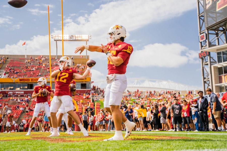Iowa+State+senior+Brock+Purdy+throws+warm+up+passes+ahead+of+the+Cyclones+16-10+win+over+Northern+Iowa+on+Sept.+4.