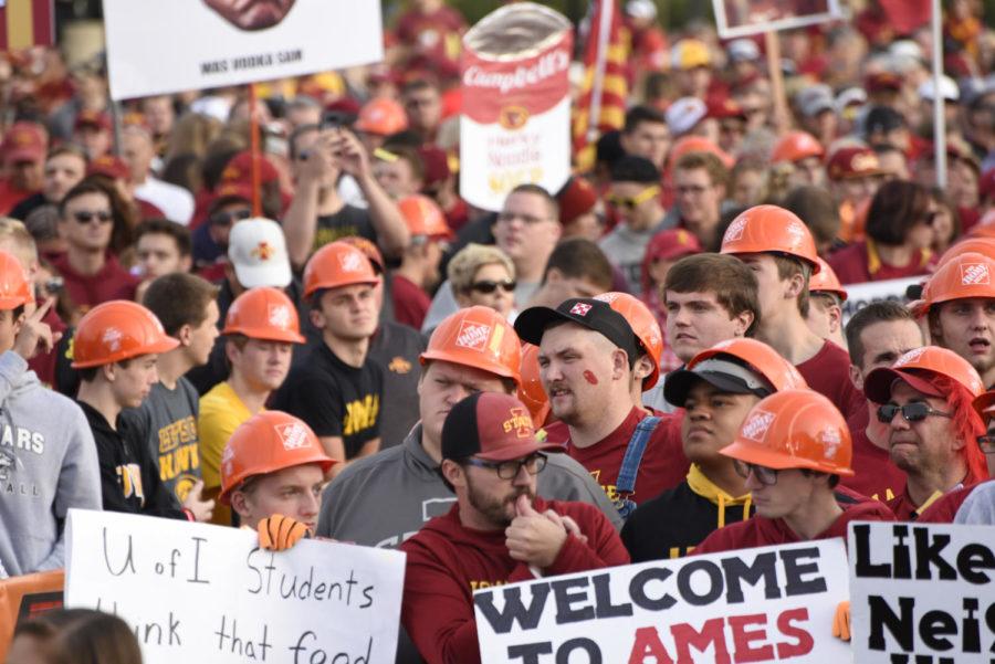 Students and other fans made a huge turnout for ESPN College GameDay on Sept. 14, 2019 at Iowa State. Many different Iowa and Iowa State signs were scattered throughout the audience. 