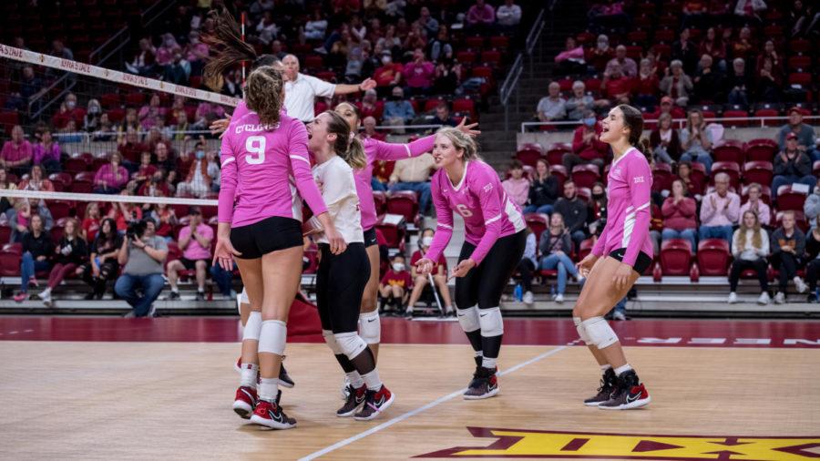 Iowa+State+volleyball+players+celebrate+a+point+against+West+Virginia+on+Oct.+30.+The+Cyclones+won+the+match+3-1.+%28Photo+credit%3A+Luke+Lu%2FPhoto+Courtesy+of+Iowa+State+Athletics%29