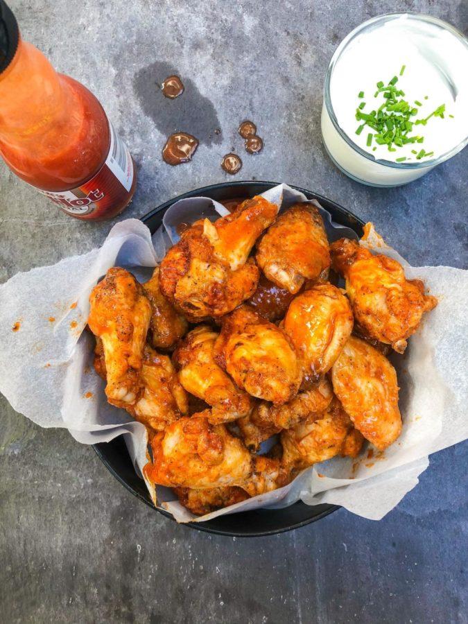 The ISD editors participated in a tense debate over which national chicken wing brand was best. 