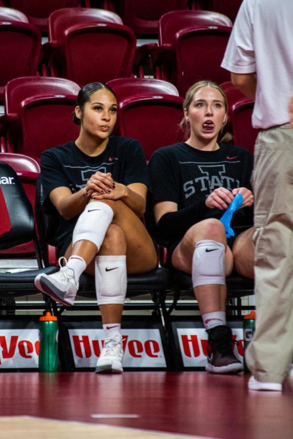 Jaden Newsome and Eleanor Holthaus make some funny faces getting ready for the game against Kansas State on Nov 13.