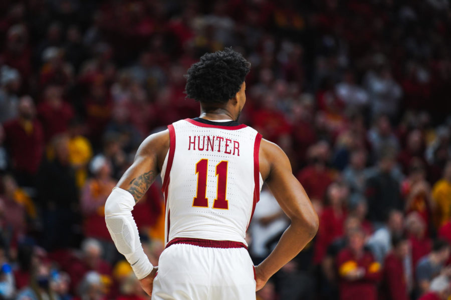Iowa+State+point+guard+Tyrese+Hunter+plays+against+No.+1+Baylor+on+Jan.+1+in+Hilton+Coliseum.