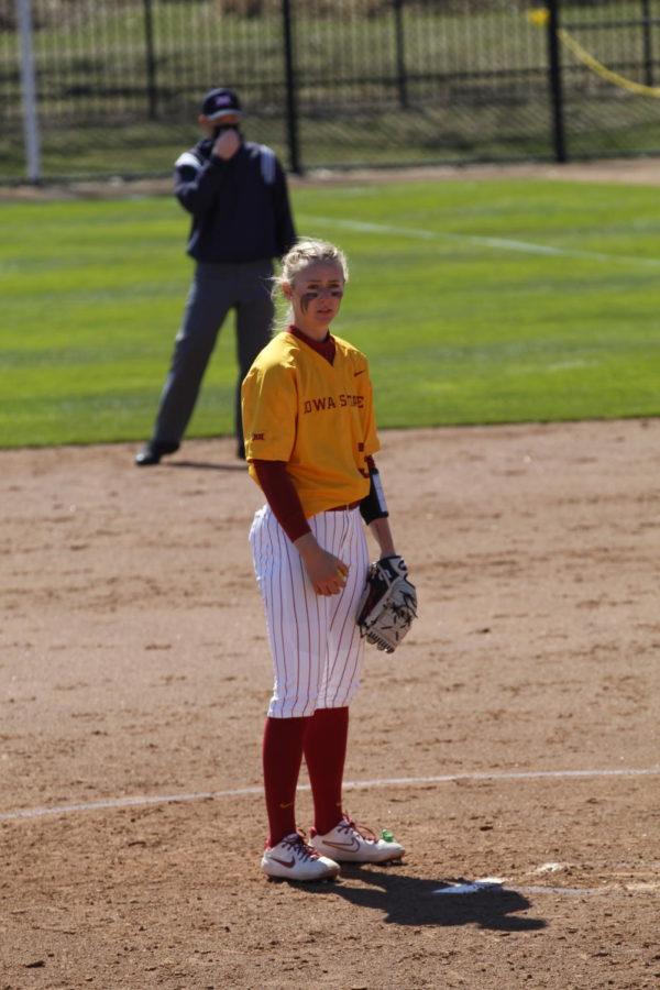 ISU VS OU Softball 3_034.jpg