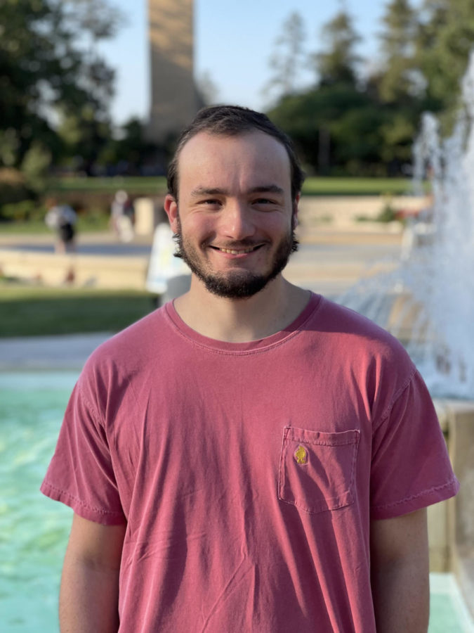 Edward Mahoney is a senior majoring in computer science.