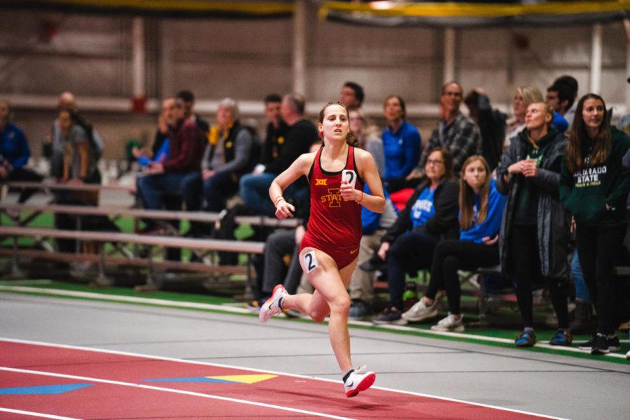 Senior distance runner Ashley Tutt competes in the womens 3000m at the 2022 ISU Classic at Lied Recreation Center on Feb. 11, 2022.