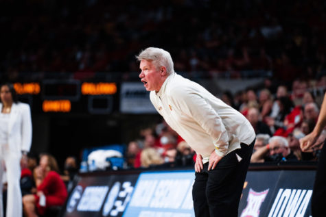 Bill Fennelly yells on the court during the second round NCAA tournament game against No.6 Georgia March 20th, 2022. 