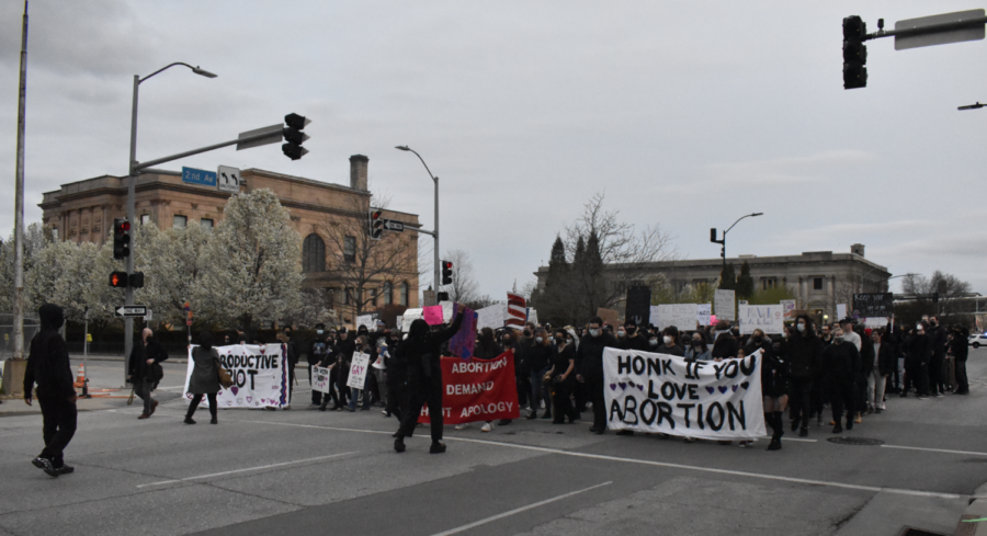Hundreds gathered at Cowles Commons and marched to the new federal courthouse under construction — at the intersection of Locust Street and Second Avenue — to fight for reproductive rights and safe access to abortions.