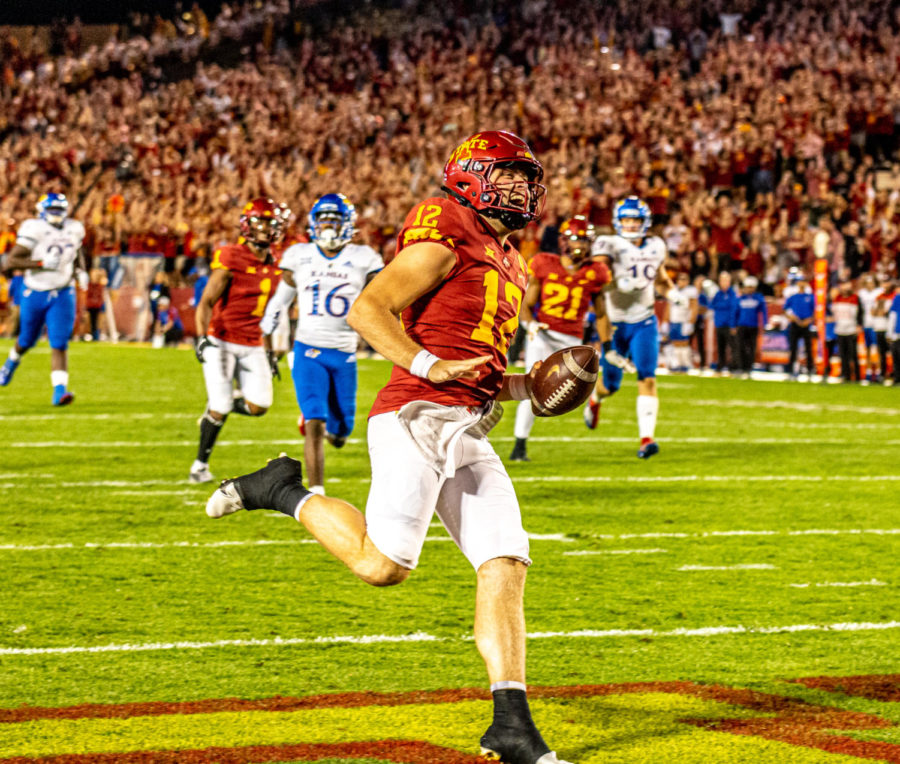 Iowa State quarterback Hunter Dekkers scores a touchdown against Kansas on Oct. 2.