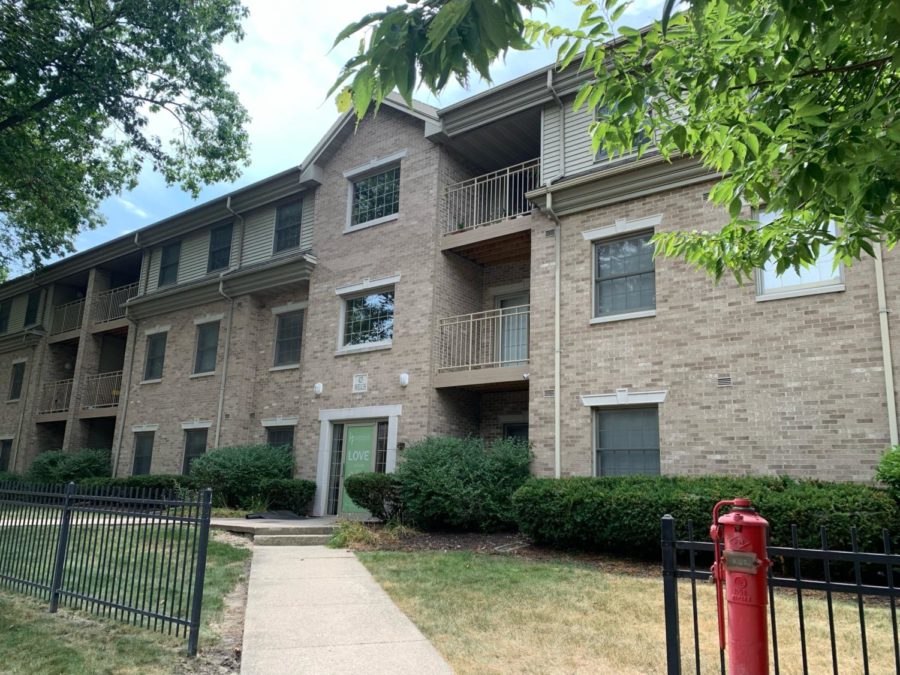 Apartment 425 Welch Ave is located in Campustown of Ames.