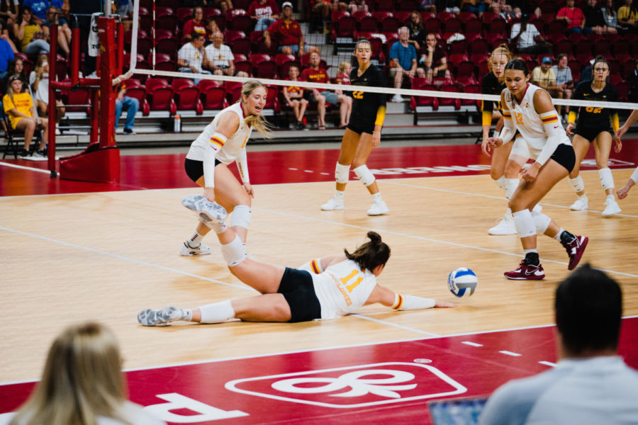 Allie Petry dives to save the ball at the ISU v Mizzou Exhibition. Aug. 19, 2022.  
