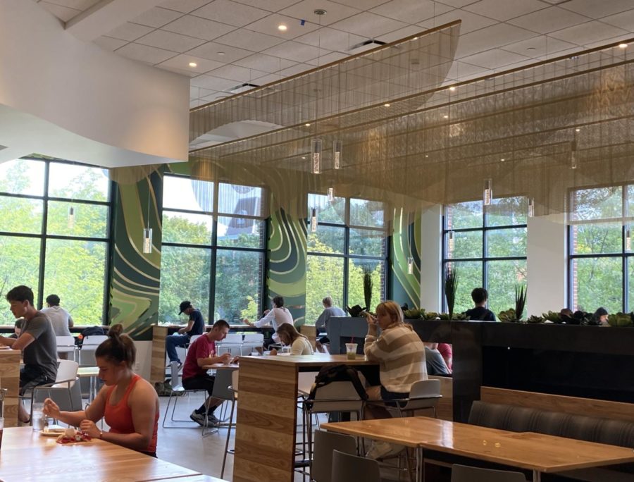 Students eat breakfast in the Morning section of the newly renovated Union Drive Marketplace on Aug. 23.