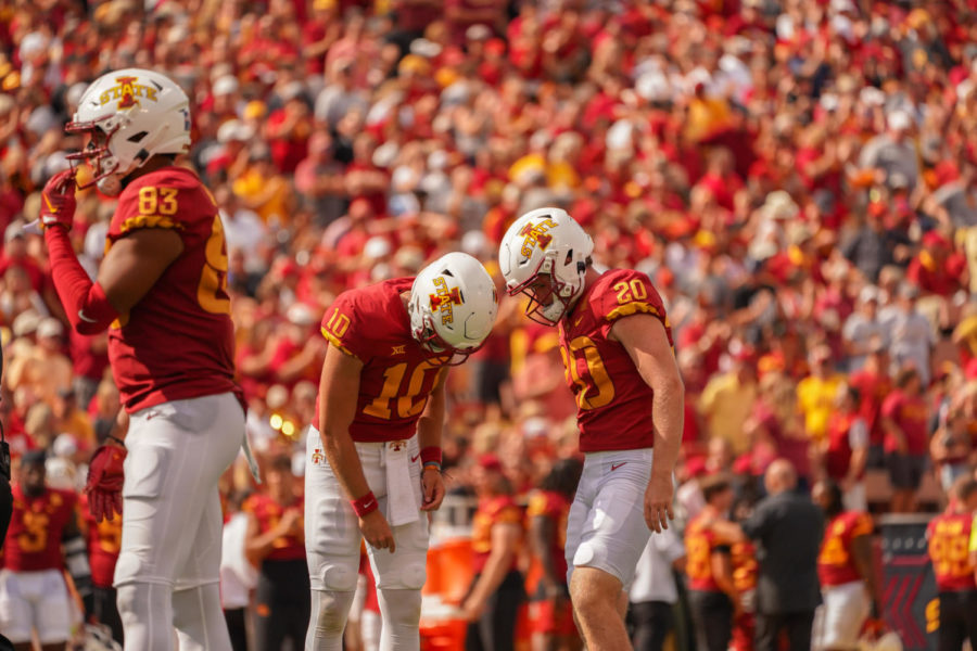 Cyclones line up for an extra point during Iowa States 42-10 win over Southeast Missouri State on Sept. 3.