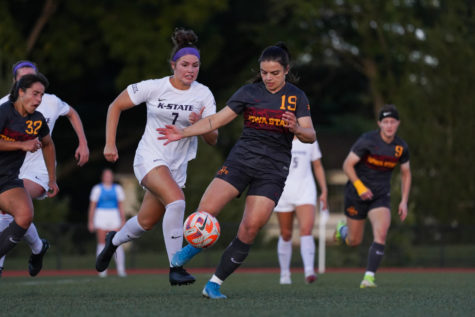 Cyclone Magdalena Keck kicks the ball in conference opener against Kansas State on Sept. 22