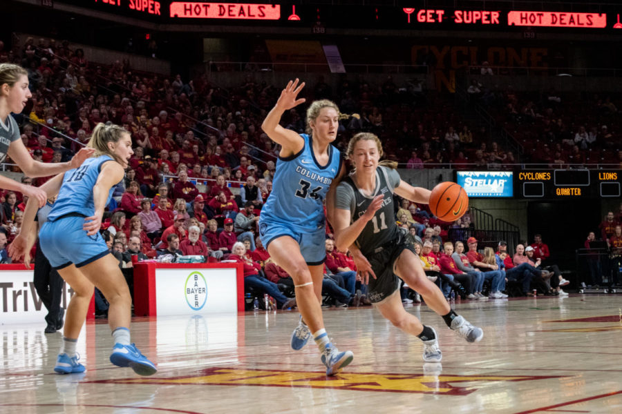 Emily Ryan drives towards the basket in the game against Columbia University on Nov. 20, 2022.