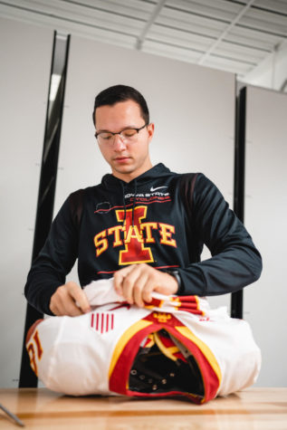 The “Nitty-Gritty” of ISU Football – Iowa State Daily