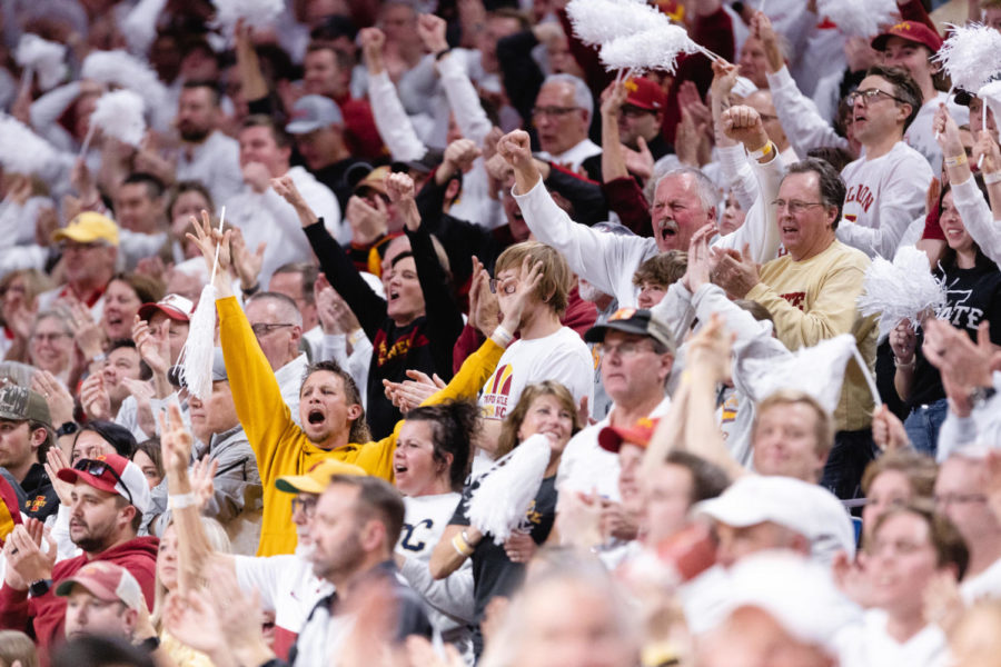 Fans+celebrate+a+two-pointer+at+the+ISU+vs.+Texas+mens+basketball+game%2C+Jan.+17.+