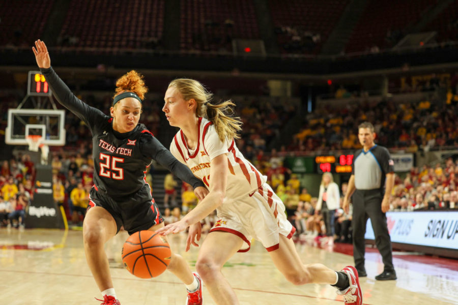 Emily Ryan rushing to the basket against Texas Tech on March 4, 2023.