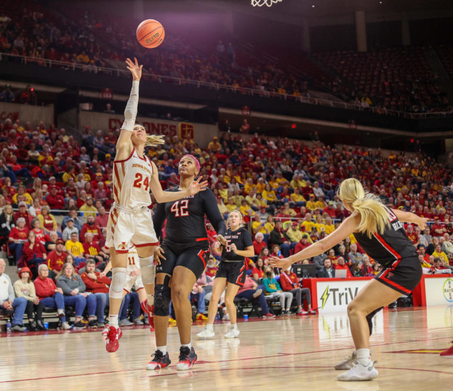Ashley Joens shoots to make the basket against Texas Tech on March 4, 2023.