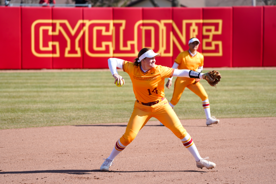 Sarah Tyree throws the ball to first in game one against Oklahoma on Mar. 24, 2023.