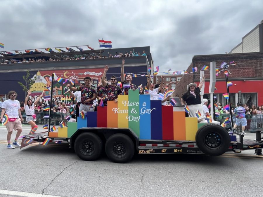 Des Moines Pride Parade concludes a weekend of LGBTQIA+ celebration