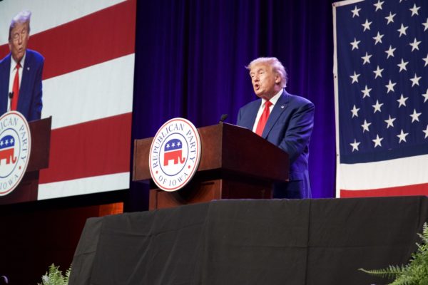 During his speech, former President Donald Trump took credit for maintaining Iowa’s first-in-the-nation status and avoided direct attacks from major rivals.