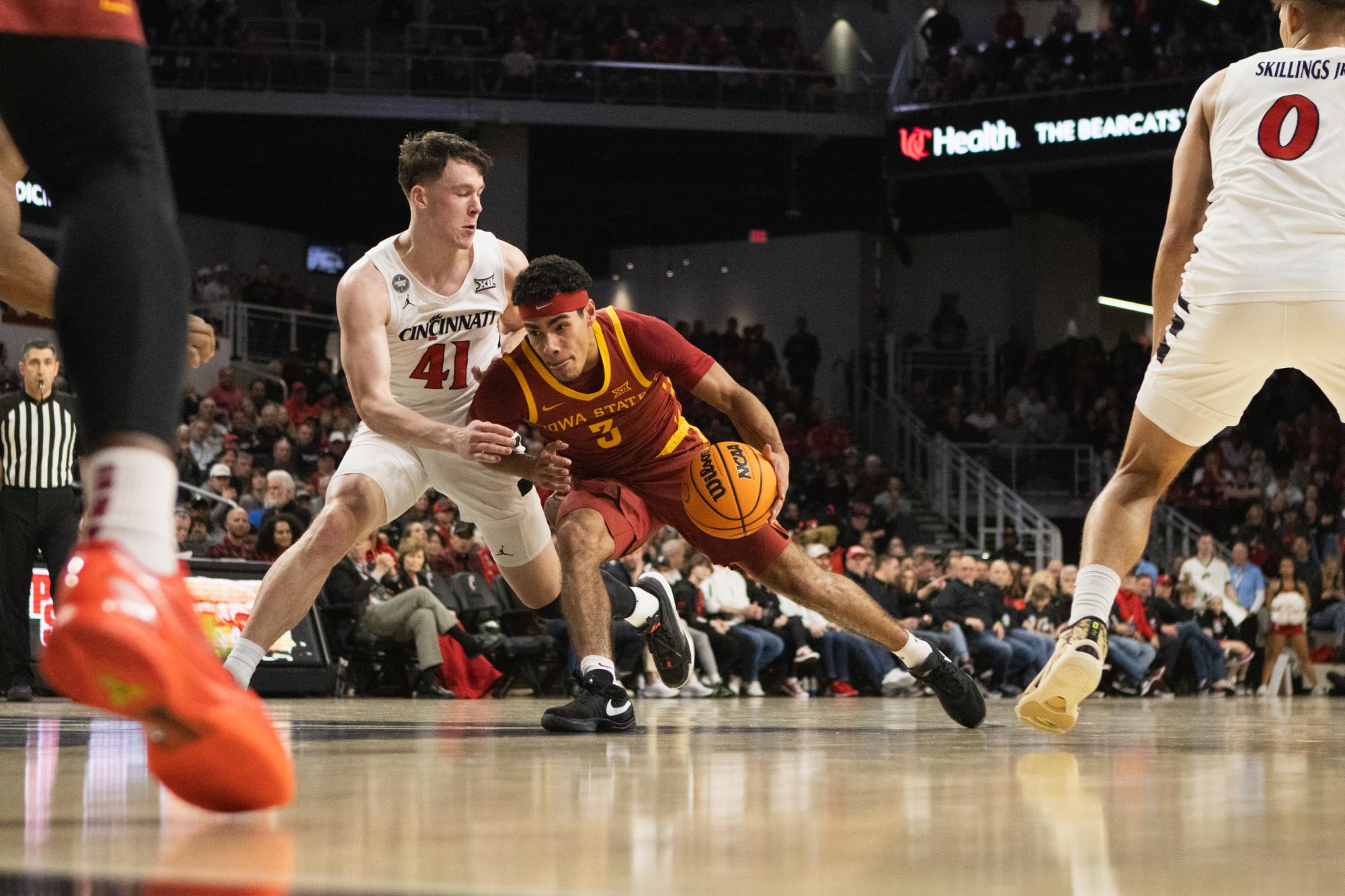 Three Big Takeaways Cyclones Stick To Their Roots Ride Defense To Win Over Cincinnati Iowa 1993