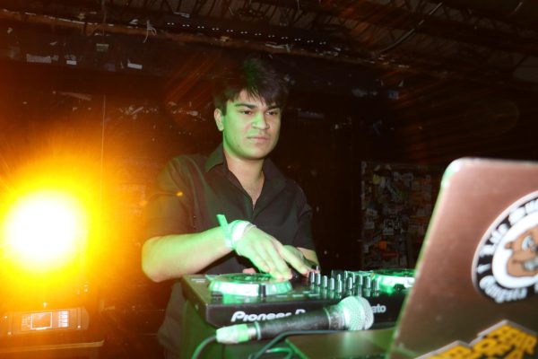 DJ Avi: Behind the decks