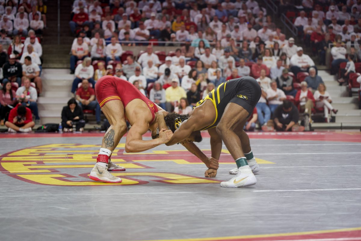 PHOTOS Iowa State wrestling beats Missouri 413 Iowa State Daily