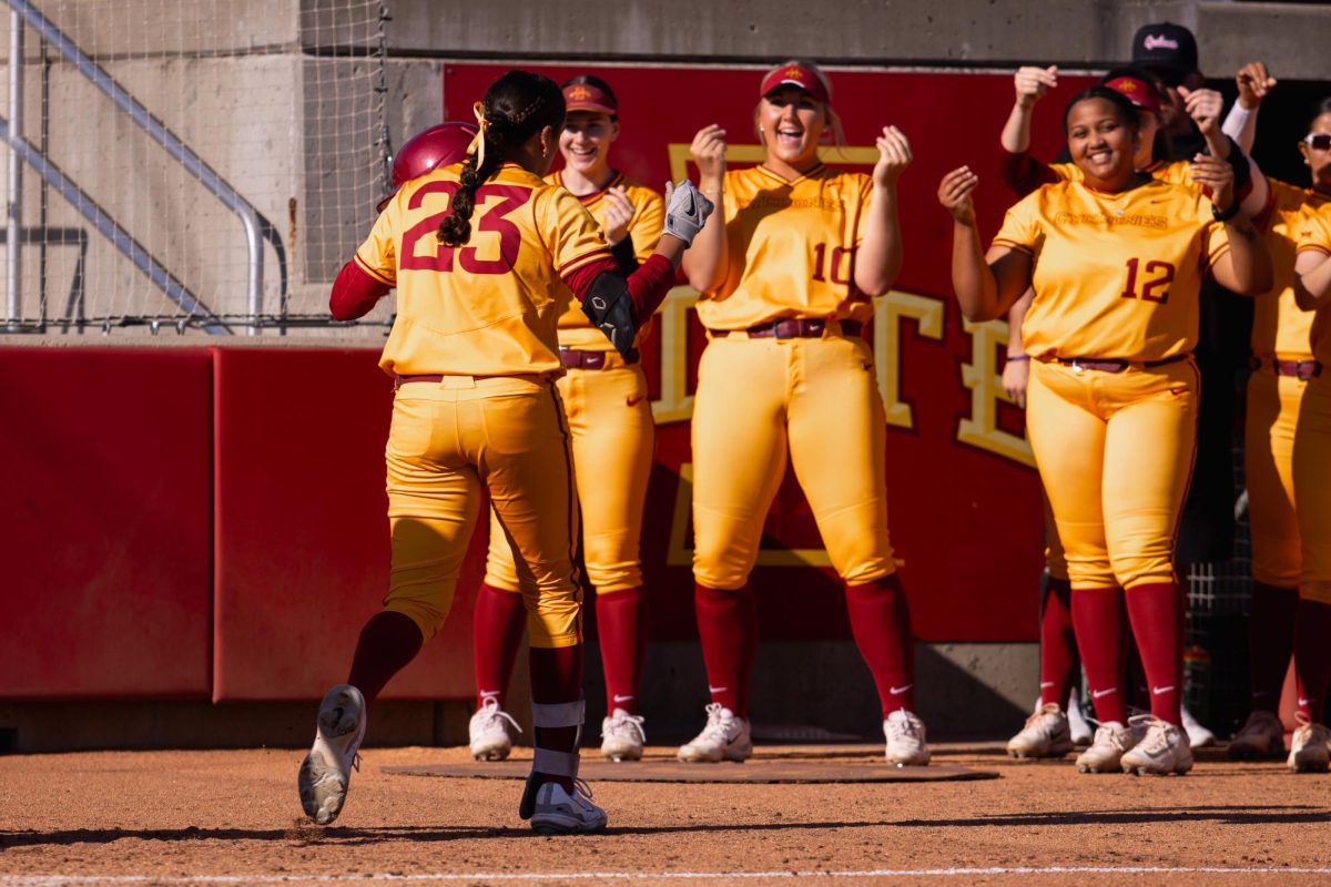 The+team+celebrates+Angelina+Allens+homer+during+the+Iowa+State+vs.+DePaul+softball+game+at+Cyclone+Sports+Complex%2C+April+9%2C+2024.