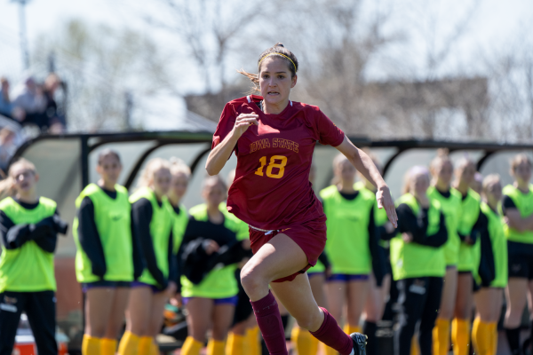 Olivia Edwards sprints up the pitch against Minnesota State at the Cyclone Sports Complex on April 21, 2024.