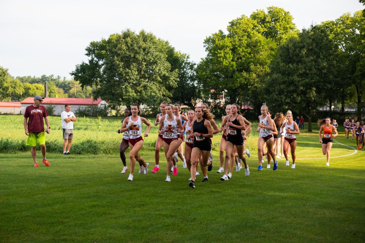 Iowa State women stick together after the first lap at the Cyclone Preview Cross Country meet, Iowa State University Cross Country Course, Aug. 30, 2024.