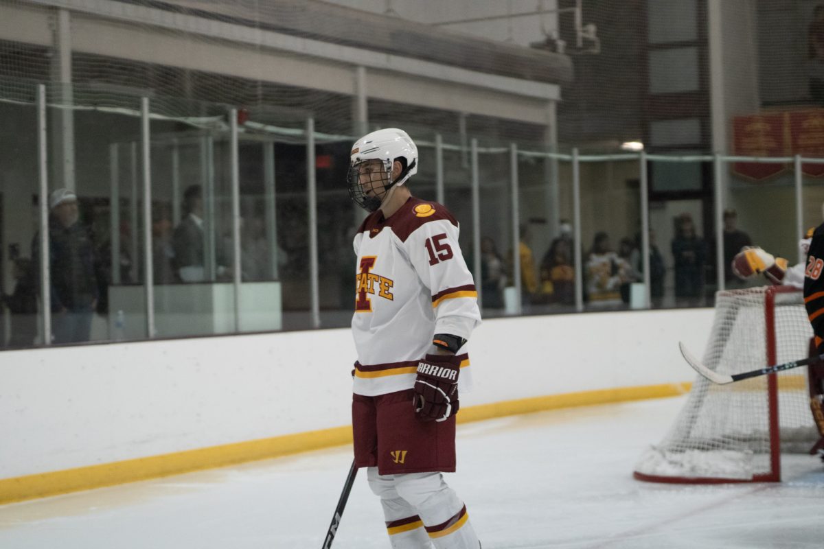 Iowa State's men's hockey club player Jacob Schuldt (15) talking to the referee versus University of Jamestown men's hockey team at the ISU Ice Arena, Sept. 27, 2024. 