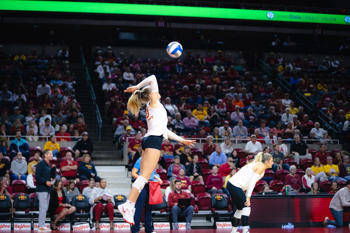 Rachel Van Gorp (10) serves the ball during the Iowa State vs Cincinnati volleyball game at Hilton Coliseum on Oct. 2, 2024.