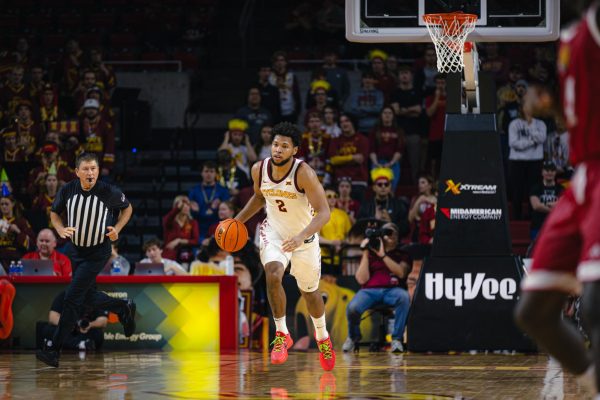 Iowa State Cyclones forward Joshua Jefferson (2) brings up the ball against Indiana University Indianapolis during the NCAA men's basketball at Hilton Coliseum on Monday, Nov. 18, 2024, in Ames, Iowa.