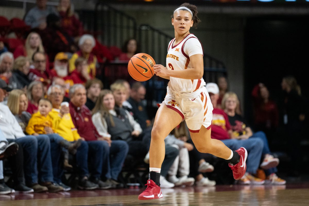 Arianna Jackson (2) dribbles the ball down the court during the game vs. University of St. Thomas, Hilton Coliseum, Ames, Iowa, Nov. 14, 2024.