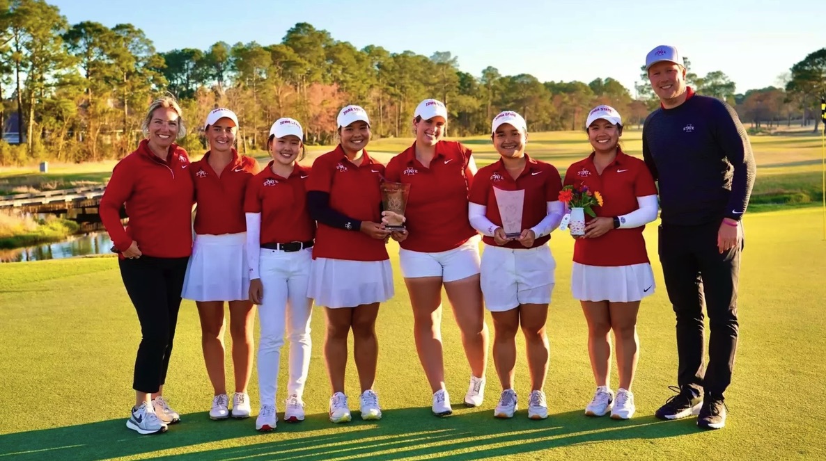 The Iowa State women's golf team celebrates a win at the Bama Beach Bash in Gulf Shores, Alabama.